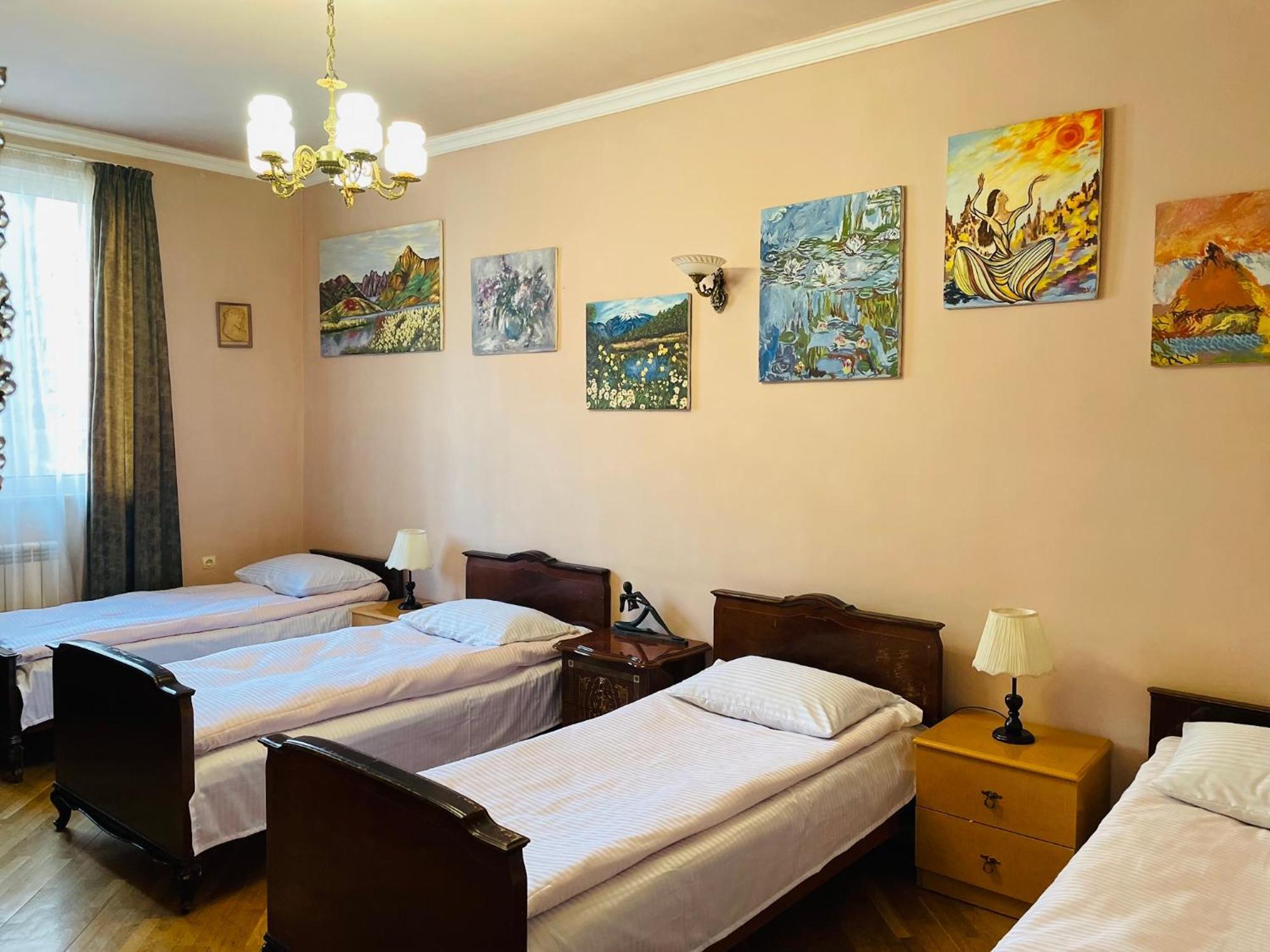 Bright And Modern 4Br Apartment - Center Of Erevan Exterior foto